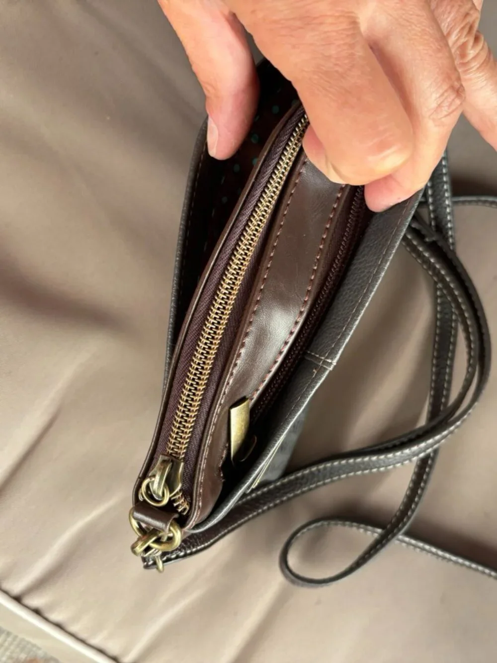 CHALA crossbody purse flip flops